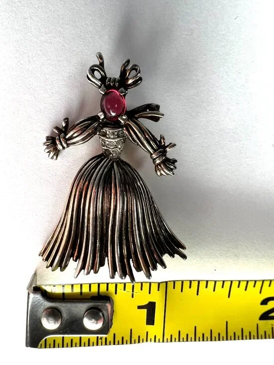 VTG 1940's Trifari by Alfred Phillipe SS Nenette & Rintintin Rag Doll Broaches - Picture 13 of 16